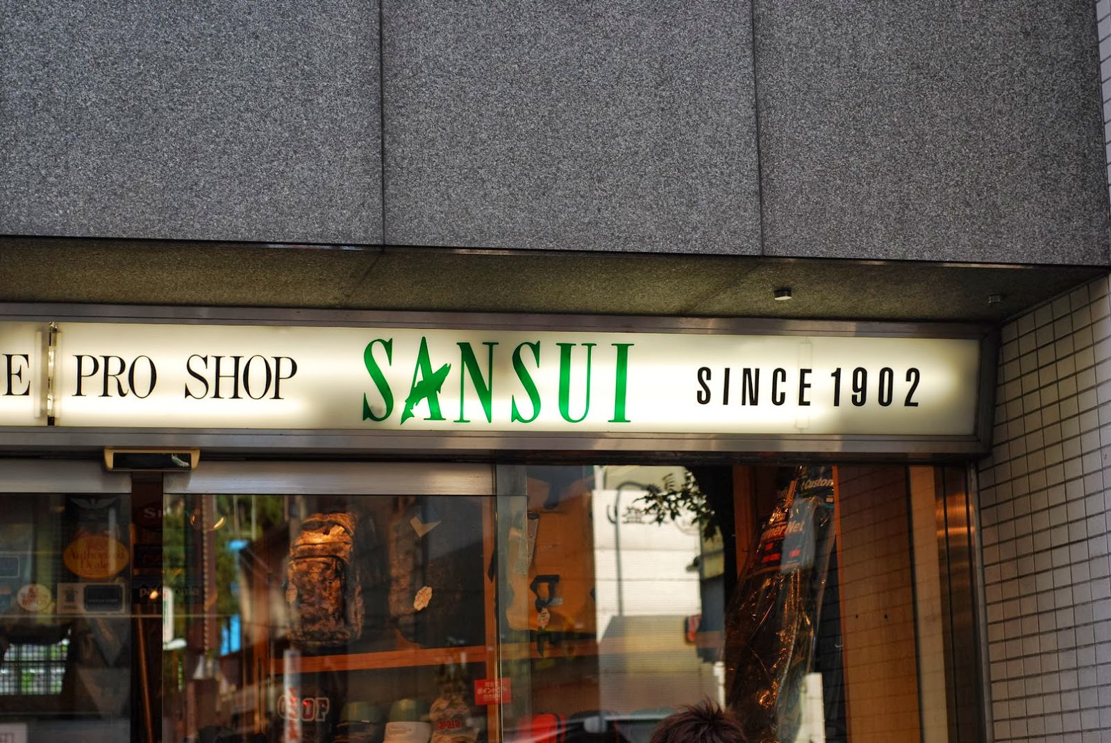 Proshop Sansui Shibuya Part I, Shibuya